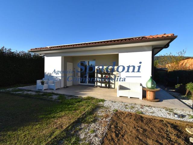 Casa in vendita a Uzzano, Forone