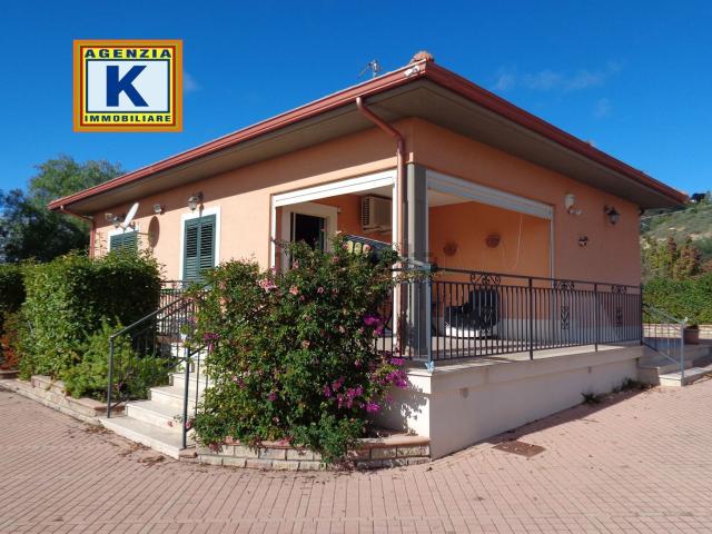 Casa in vendita a San Cataldo, Sicilia