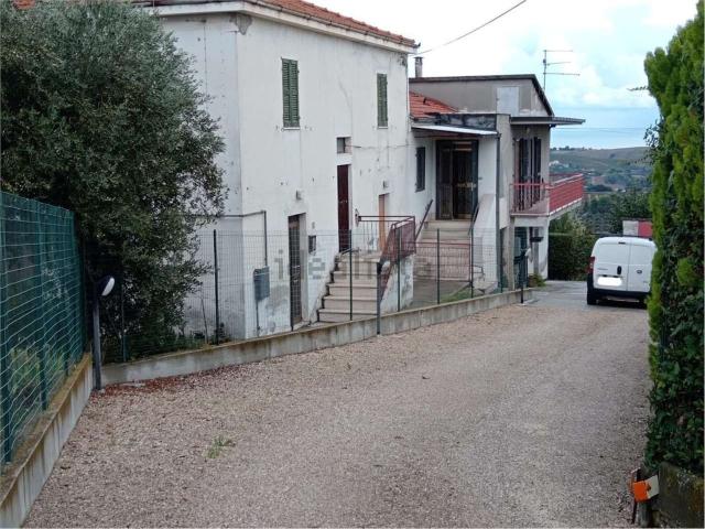 Casa in vendita a Città Sant'angelo, Abruzzo