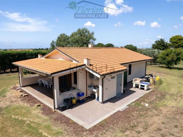 Casa in vendita a Montalto Di Castro, Lazio