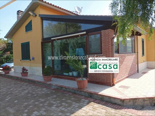 Casa in vendita a San Cataldo, Sicilia