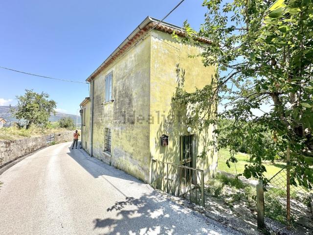 Casa in vendita a Bojano, Molise