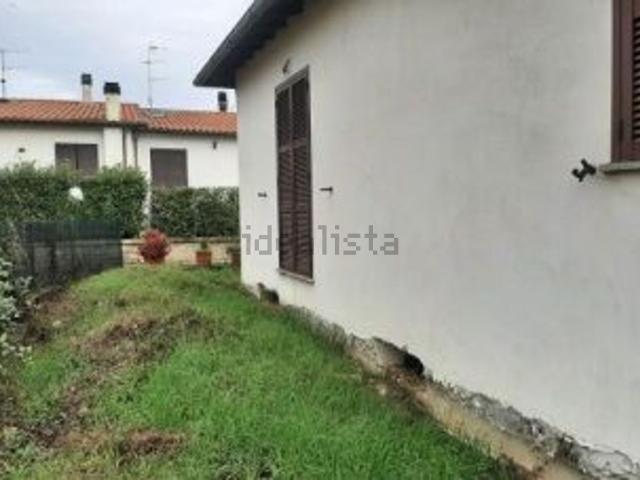 Casa in vendita a Capranica, Lazio