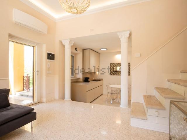 Casa in vendita a Sirmione, Brescia