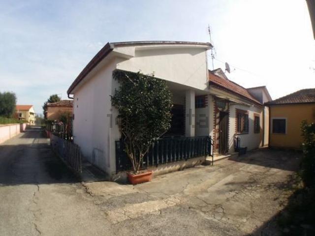Casa in vendita a Ceccano, Lazio