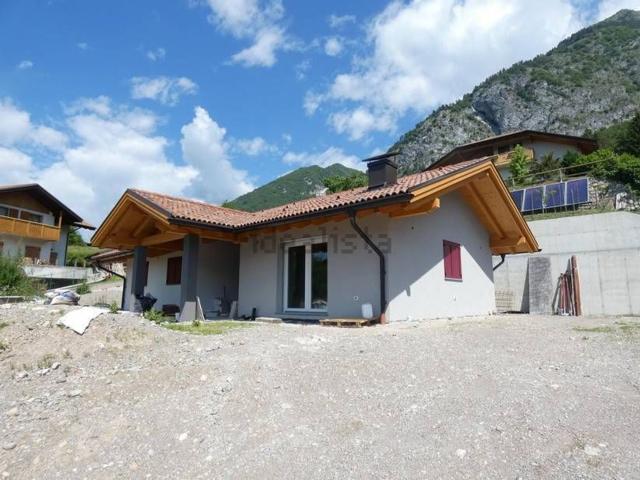 Casa in vendita a Comunità delle Giudicarie, Stenico