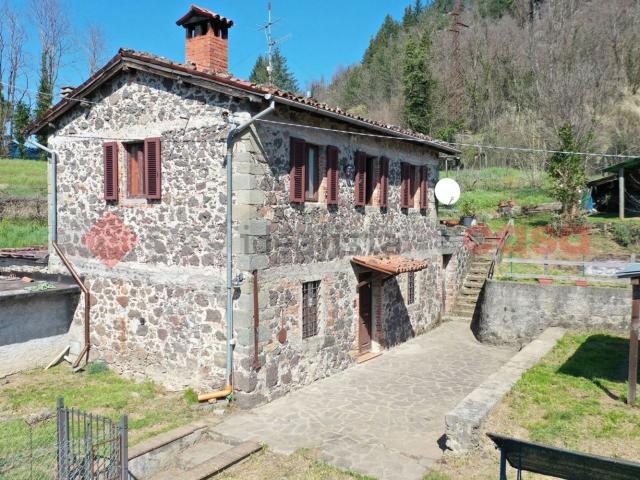 Casa in vendita a Unione Comuni Garfagnana, San Romano In