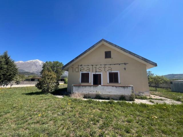 Casa in vendita a Magliano De' Marsi, Abruzzo