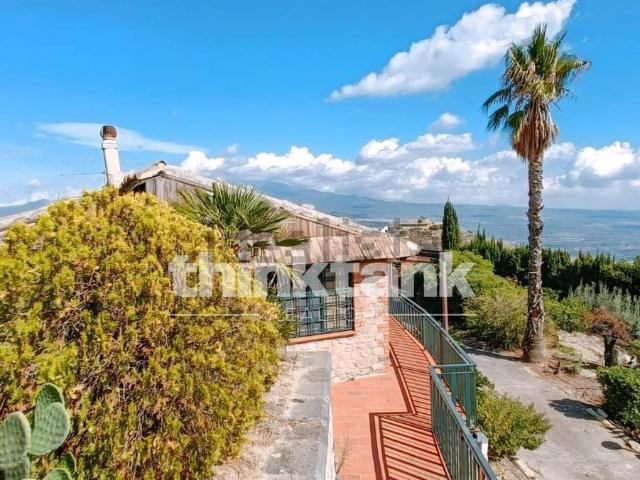 Casa in vendita a Centuripe, Sicilia