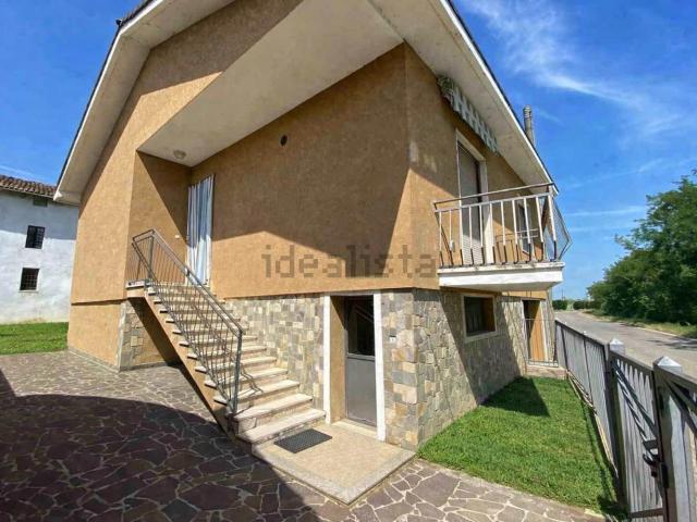Casa in vendita a Robella, Piemonte