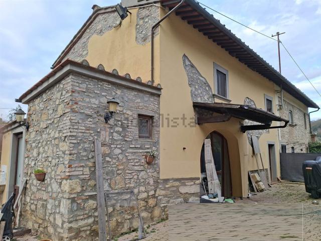 Casa in vendita a San Martino a Gangalandi, Lastra A Signa