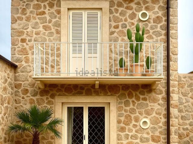 Casa in vendita a Roma Imperiale, Forte Dei Marmi