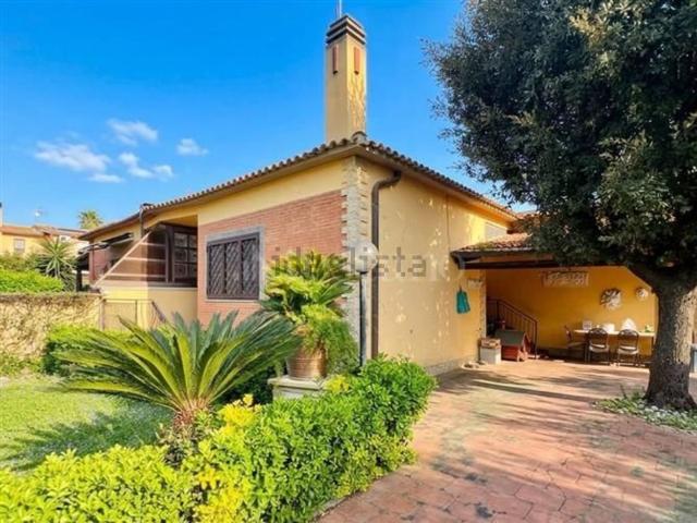 Casa in vendita a Roma Capitale, Lazio
