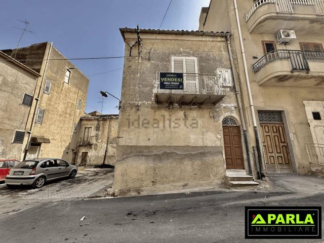 Casa in vendita a Ravanusa, Sicilia