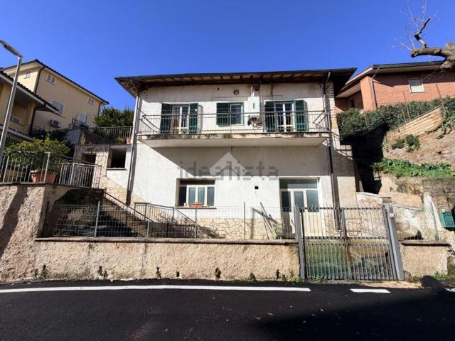 Casa in vendita a Roma Capitale, Lazio