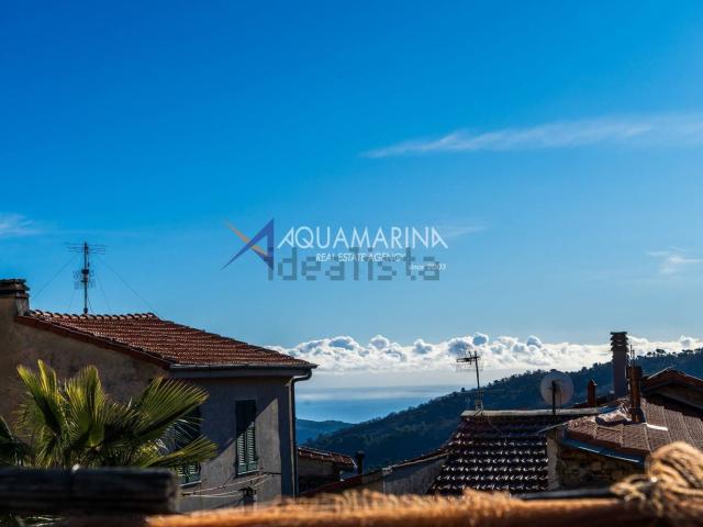 Casa in vendita a Pietrabruna, Liguria