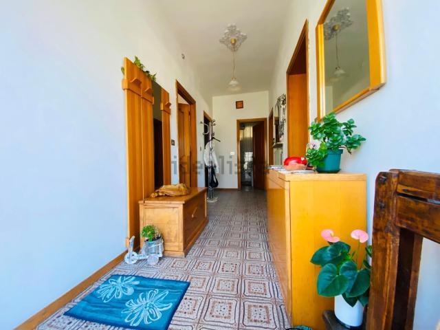Casa in vendita a Tresinaro - Secchia, Re