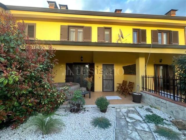 Casa in vendita a Le Pastenelle, Cervaro
