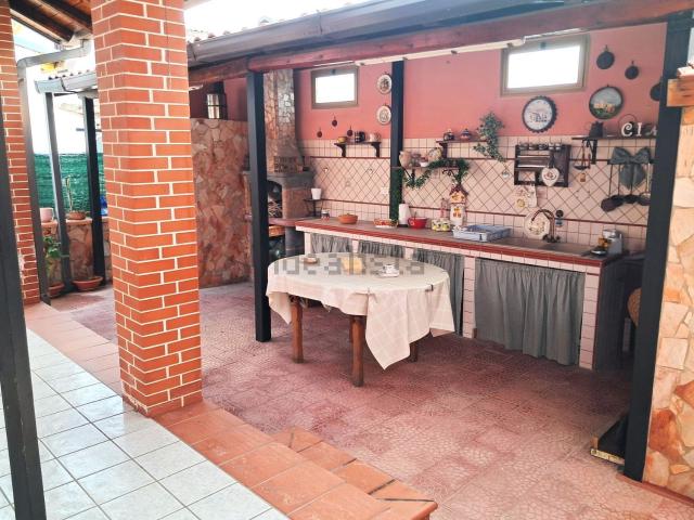 Casa in vendita a Agnone Fortezza, Augusta