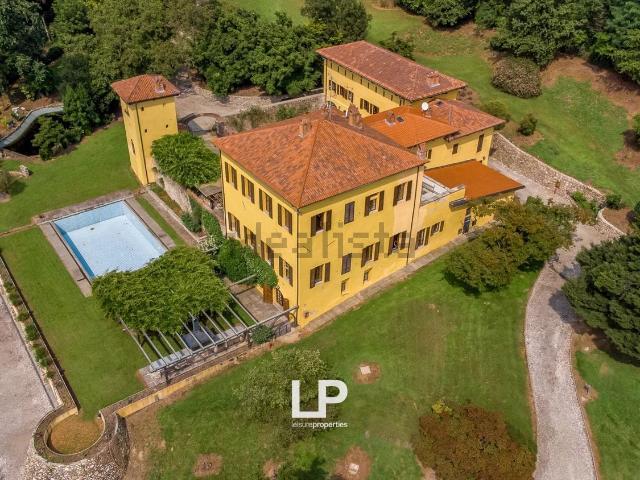 Casa in vendita a Castello, Piemonte