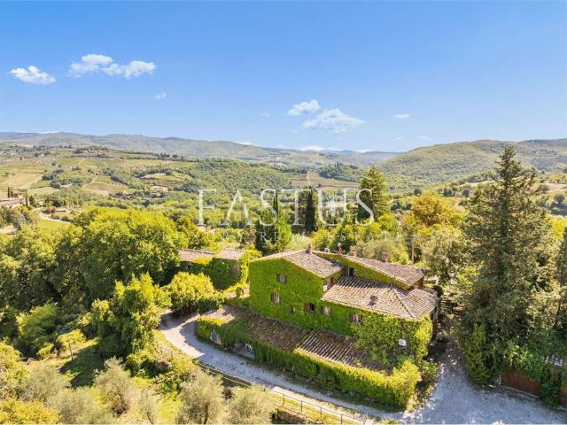 Casa in vendita a Castellina In Chianti, Toscana
