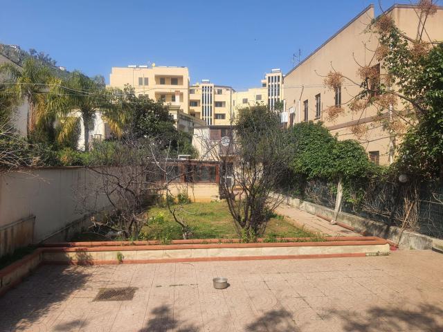 Casa in vendita a IV Circoscrizione, Palermo