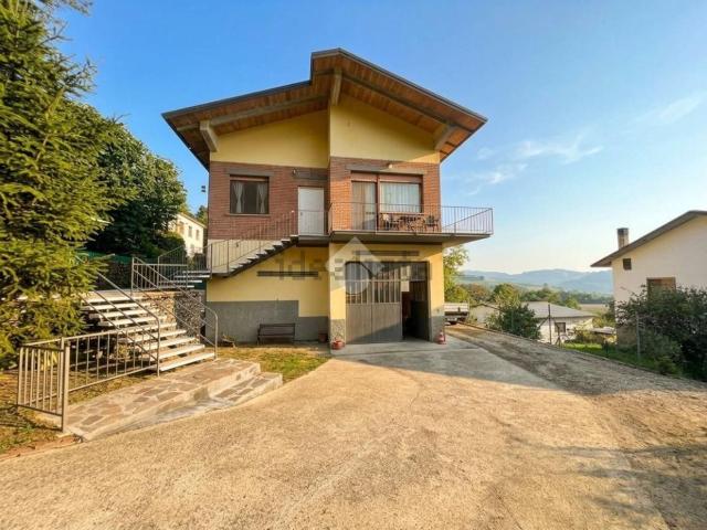 Casa in vendita a Cedogno, Neviano degli Arduini