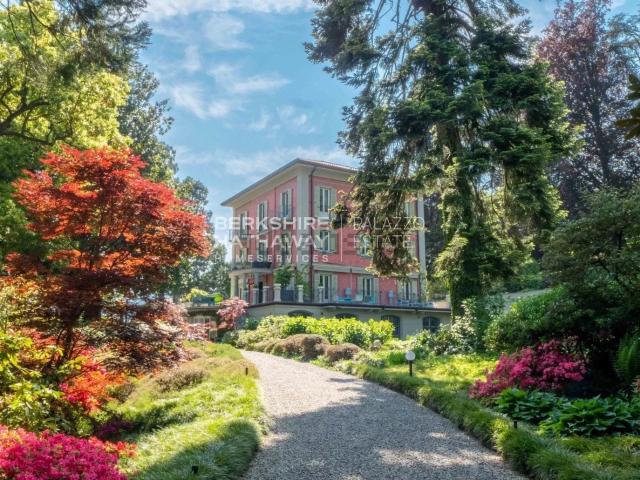 Casa in vendita a Tremezzina, Lombardia