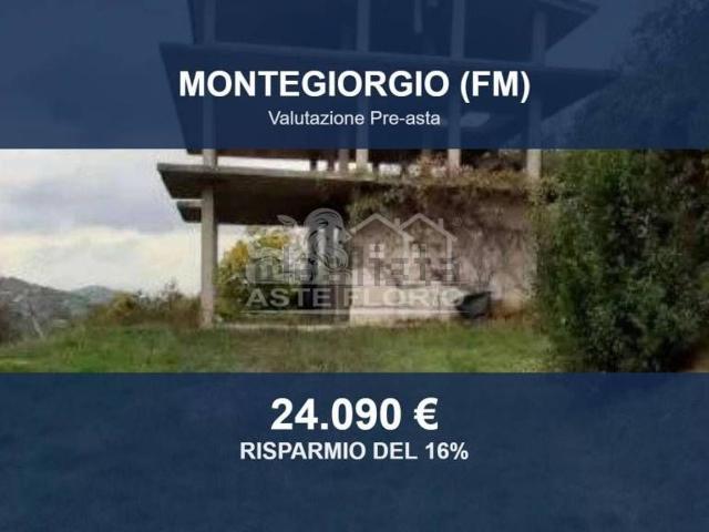 Casa in vendita a Montegiorgio, Fermo
