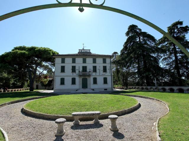 Casa in vendita a Colline Matildiche, Re