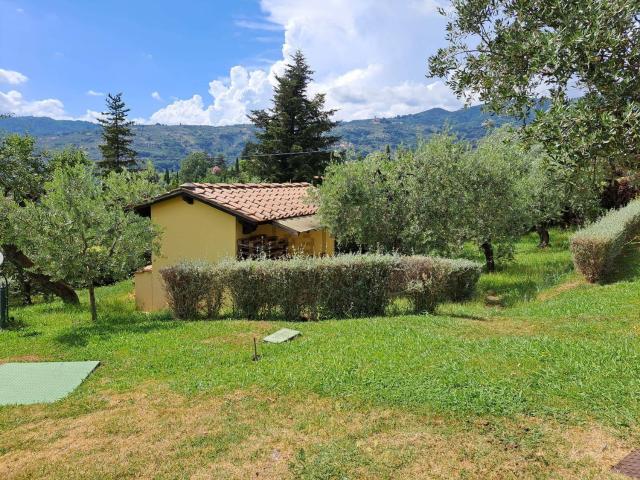 Casa in vendita a Massa E Cozzile