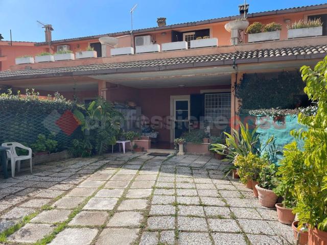 Casa in vendita a Colle Romito, Roma Capitale