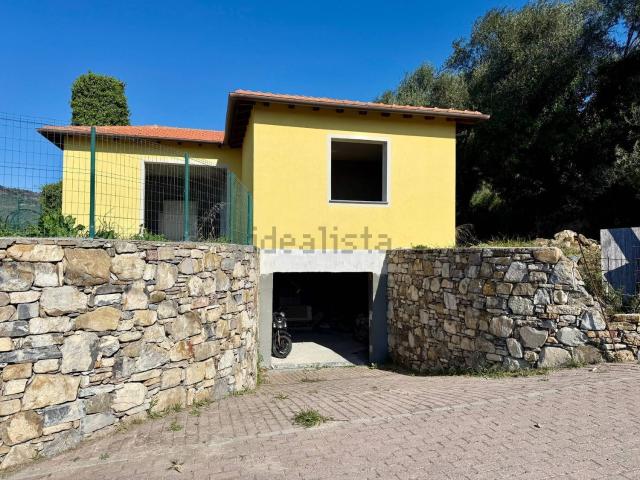 Casa in vendita a Diano Calderina, Diano Marina
