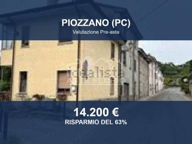 Casa in vendita a Case Sei, Piozzano