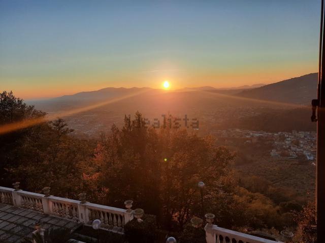 Casa in vendita a Montecatini Alto, Montecatini Terme
