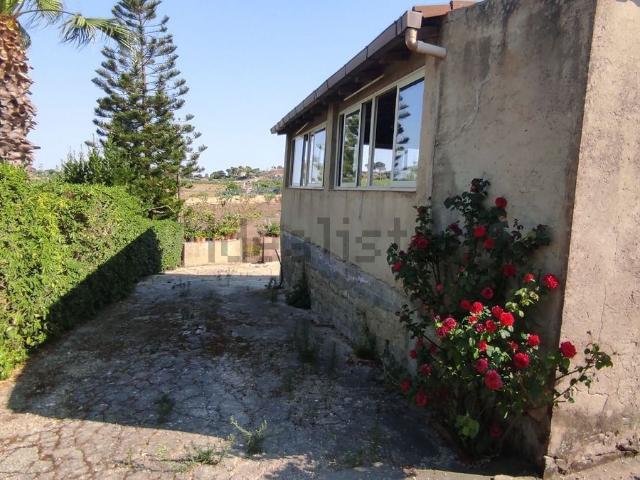 Casa in vendita a Borgalino, Canicattì E Borgalino