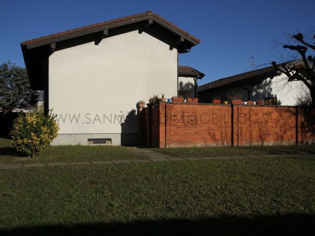 Casa in vendita a Garlate, Lombardia