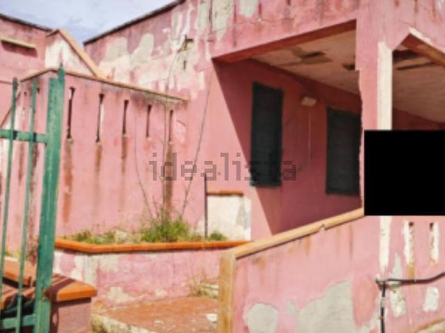 Casa in vendita a Caposoprano, Gela