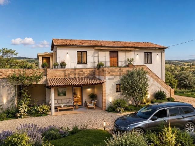 Casa in vendita a Santa Caterina, Penne