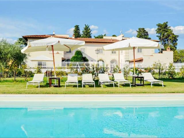 Casa in vendita a Signa, Toscana