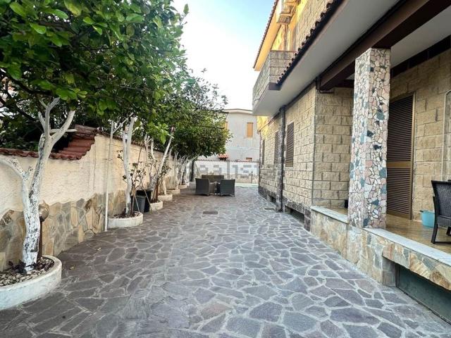 Casa in vendita a Baia Verde, Castel Volturno
