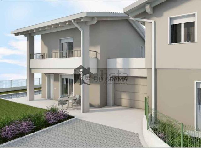 Casa in vendita a Lonato, Brescia