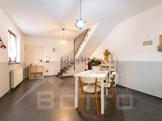 Casa in vendita a Sant' Antonio, Fontaneto d'Agogna