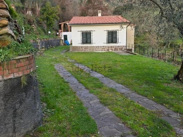 Casa in vendita a Castelmaggiore, Calci