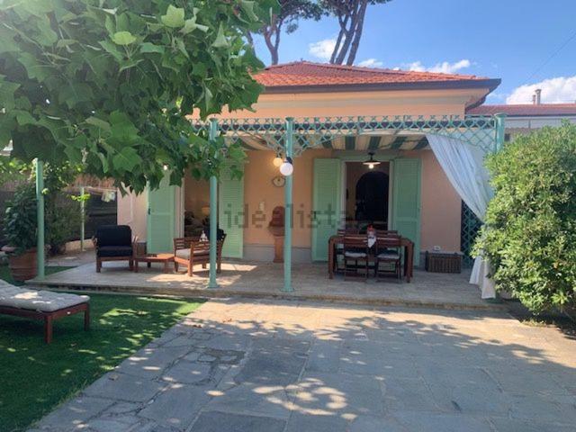 Casa in vendita a Marina di Pietrasanta, Pietrasanta
