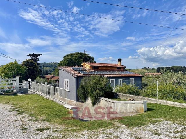 Casa in vendita a Le Conche, Castellina Marittima