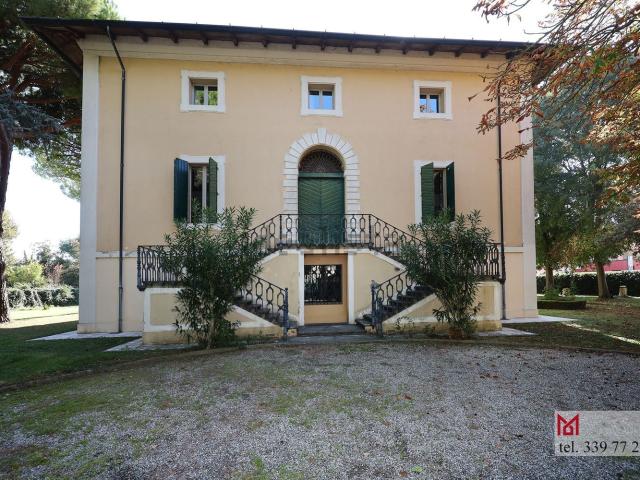 Casa in vendita a Ravenna, Reggio Emilia