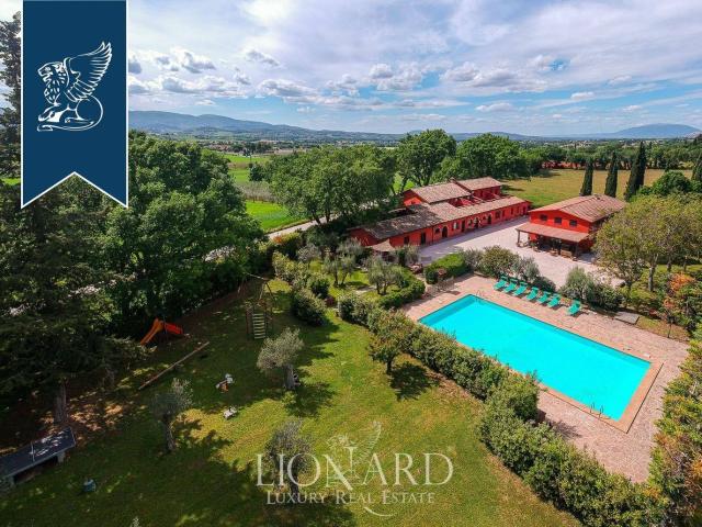 Casa in vendita a Spoleto, Umbria