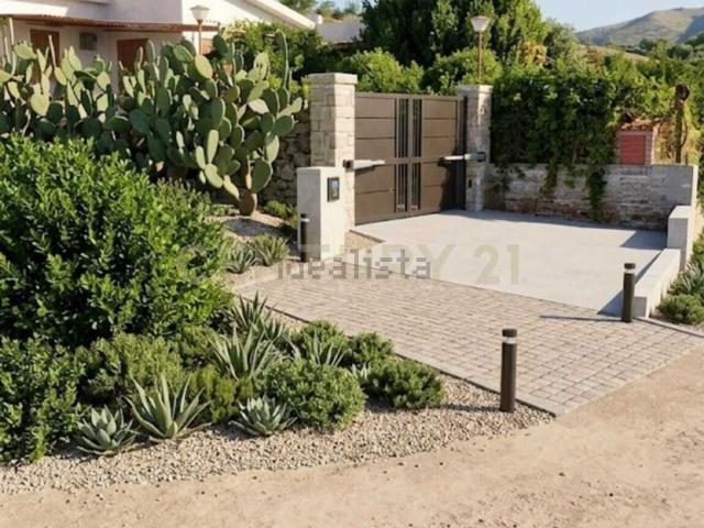 Casa in vendita a Santa Cristina Gela, Sicilia