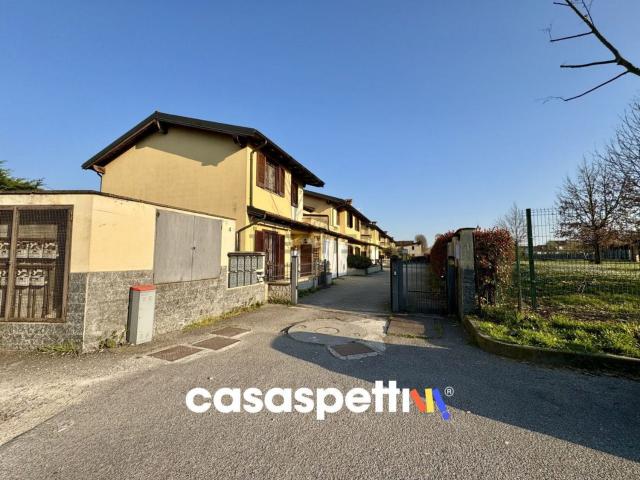 Casa in vendita a Cascina Leoncina, Landriano